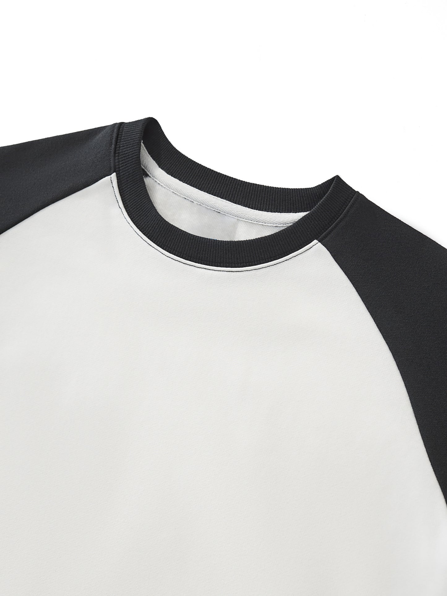 CD03 Heart Womens Crop Sweatshirt