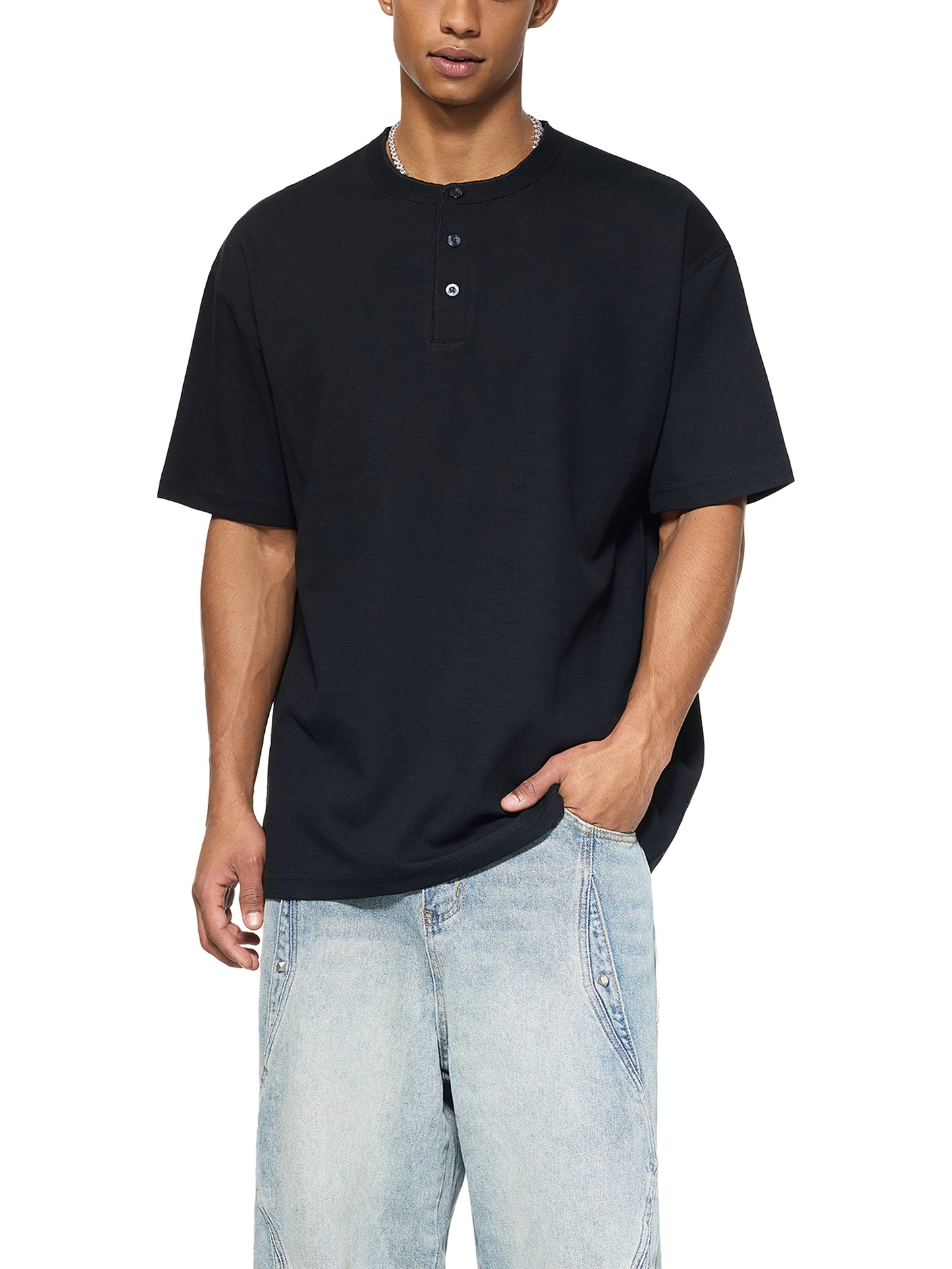 CD Essential Henley Shirt